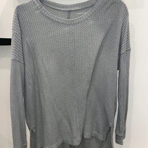 American Eagle Gray Oversized Waffle Long-Sleeve